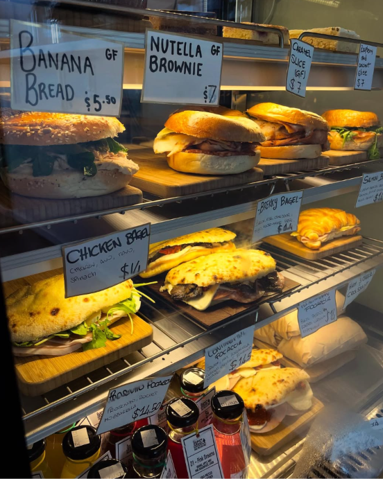 The Kilo cabinet with bagels, focaccia and baked goods